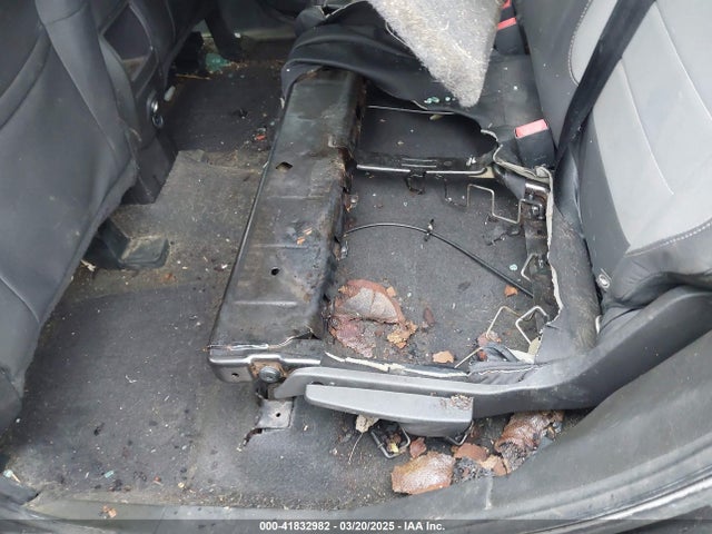 1FMCU9G96FUB90684 Ford ESCAPE SE