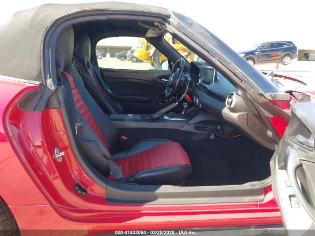 JC1NFAEK7J0135186 Fiat 124 Spider Abarth