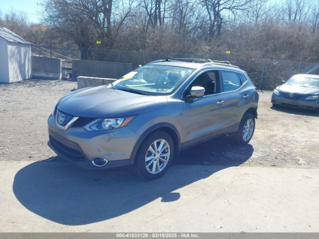 JN1BJ1CR1JW283967 Nissan Rogue Sport Sv