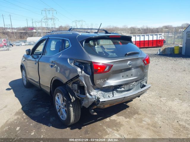 JN1BJ1CR1JW283967 Nissan Rogue Sport Sv