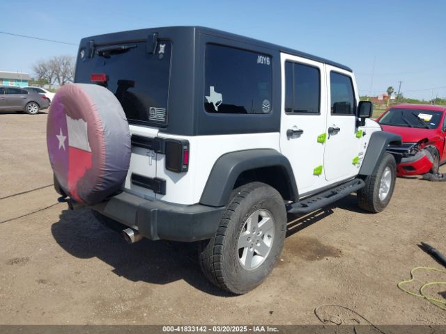 1C4BJWDG4HL535746 Jeep Wrangler Unlimited Sport