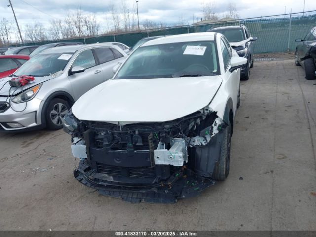 3MVDMBAM6PM572425 Mazda Cx-30 2.5 S