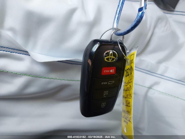 5YFS4MCE3RP216696 Toyota COROLLA SE
