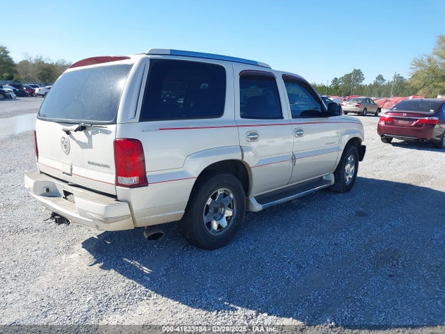 2004 CADILLAC ESCALADE 1GYEC63TX4R299594 Photo 3