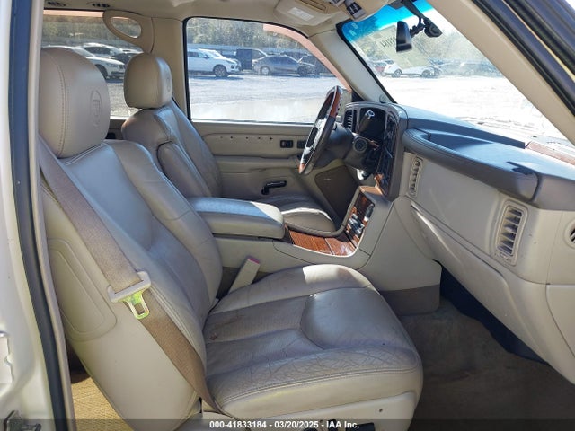 2004 CADILLAC ESCALADE 1GYEC63TX4R299594 Photo 4
