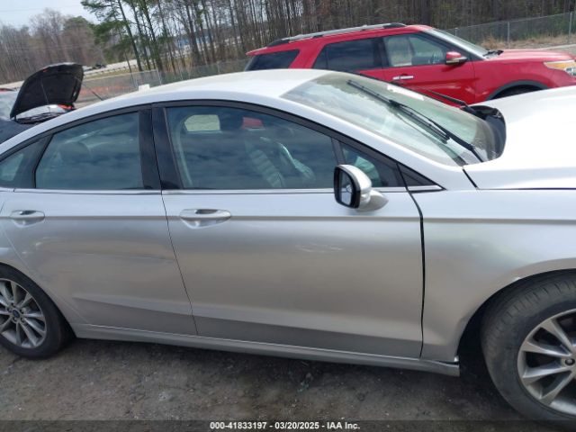 3FA6P0H77HR415776 Ford FUSION SE