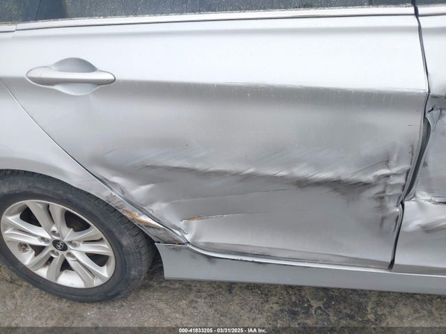 5NPEB4AC8EH902664 Hyundai SONATA GLS