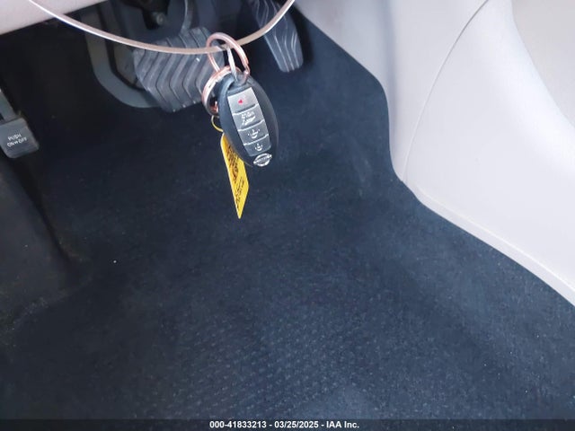 5N1AT2MT9GC782556 Nissan Rogue Sl