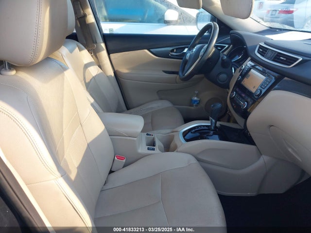 5N1AT2MT9GC782556 Nissan Rogue Sl