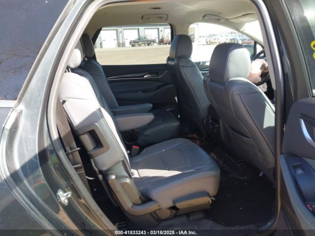 5GAEVAKWXJJ150953 Buick Enclave Essence