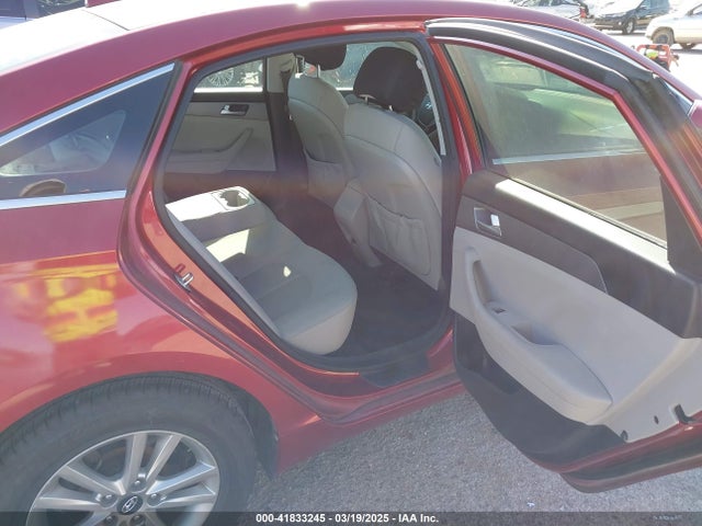 5NPE24AFXGH306047 Hyundai SONATA SE