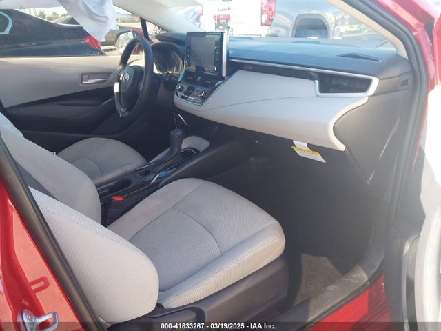 JTDVPMAE7MJ145782 Toyota COROLLA LE