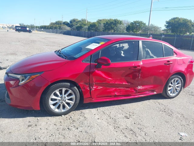 JTDVPMAE7MJ145782 Toyota COROLLA LE