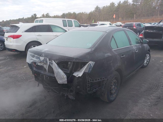 41833276 :رقم المزاد ، 3VW2K7AJ6CM321025 vin ، 2012 Volkswagen Jetta 2.0l S مزاد بيع