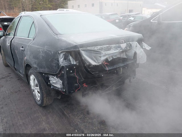 41833276 :رقم المزاد ، 3VW2K7AJ6CM321025 vin ، 2012 Volkswagen Jetta 2.0l S مزاد بيع
