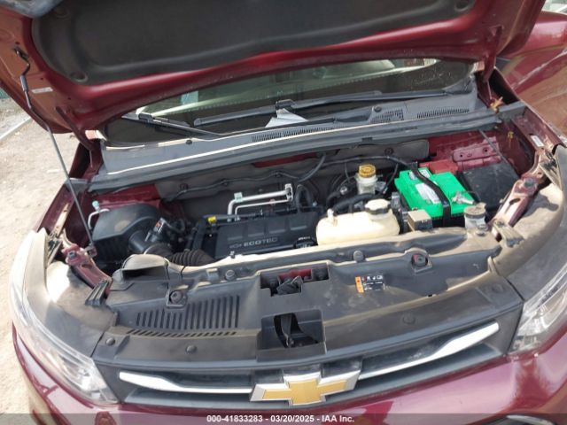 3GNCJKSBXHL260643 Chevrolet TRAX LS