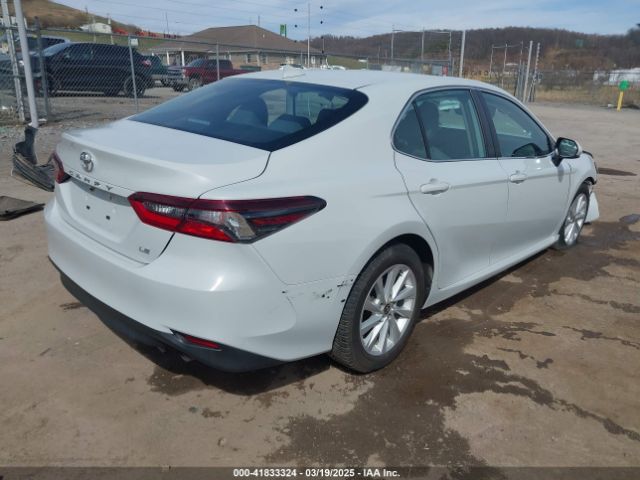 4T1C11AKXNU023717 Toyota CAMRY LE
