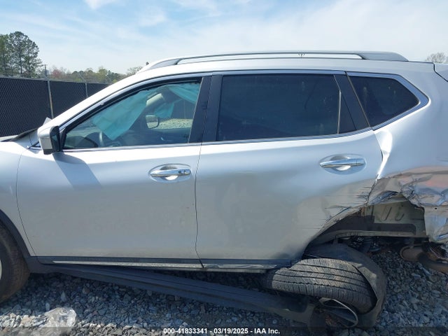 5N1AT2MV3LC725930 Nissan Rogue Sl Intelligent Awd