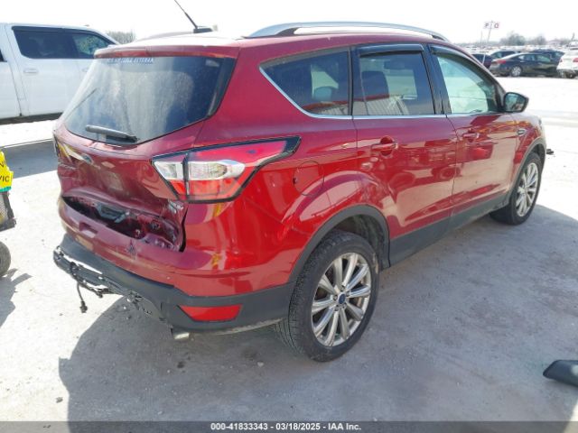 1FMCU9J98HUE25162 Ford Escape Titanium
