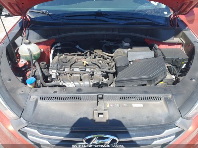 KM8J23A43HU334654 Hyundai TUCSON SE