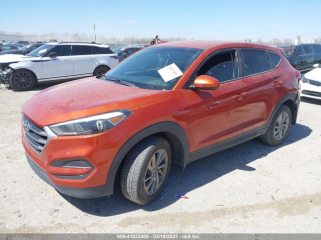 KM8J23A43HU334654 Hyundai TUCSON SE