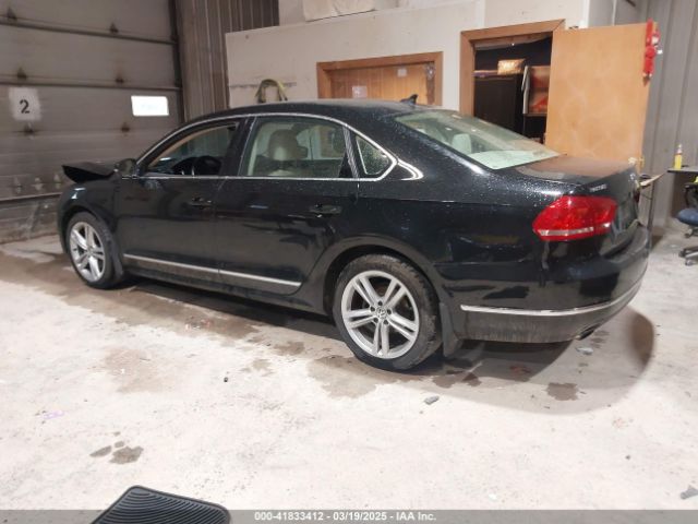 1VWBT7A33FC094168 Volkswagen Passat 1.8t Se
