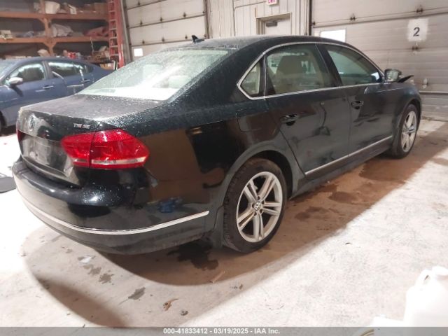 1VWBT7A33FC094168 Volkswagen Passat 1.8t Se