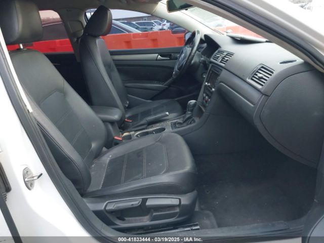 2015 VOLKSWAGEN PASSAT 1VWBT7A38FC047055 Photo 4