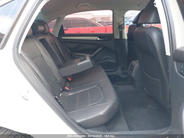 2015 VOLKSWAGEN PASSAT 1VWBT7A38FC047055 Photo 7