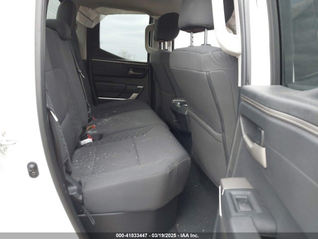 5TFLA5DA5NX005641 Toyota Tundra Sr5