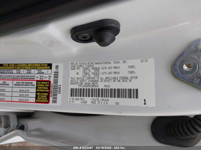 5TFLA5DA5NX005641 Toyota Tundra Sr5