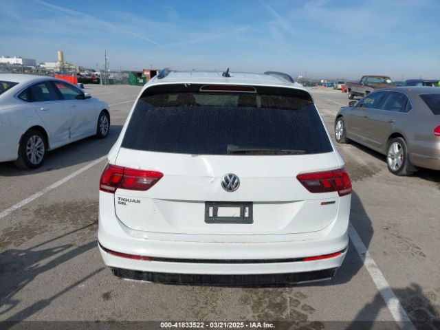 3VV2B7AX8KM078826 Volkswagen Tiguan 2.0t Se/2.0t Sel/2.0t Sel R-line/2.0t Sel R-line Black