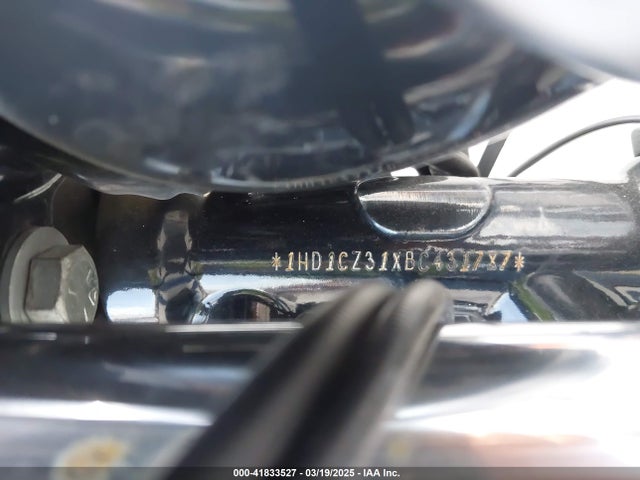 2011 HARLEY-DAVIDSON XL1200 1HD1CZ31XBC431787 Photo 9