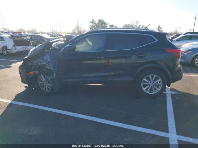 JN1BJ1CPXJW186734 Nissan Rogue Sport Sv