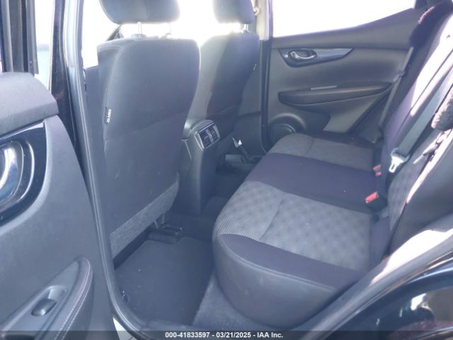 JN1BJ1CPXJW186734 Nissan Rogue Sport Sv