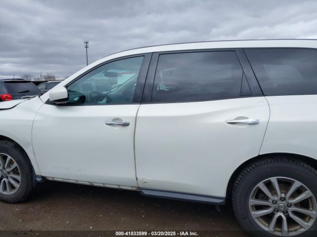 5N1AR2MM0EC705675 Nissan Pathfinder S
