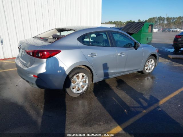 3MZBN1U72JM161615 Mazda Mazda3 Sport