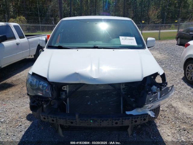 2C4RDGEGXJR254154 Dodge Grand Caravan Gt