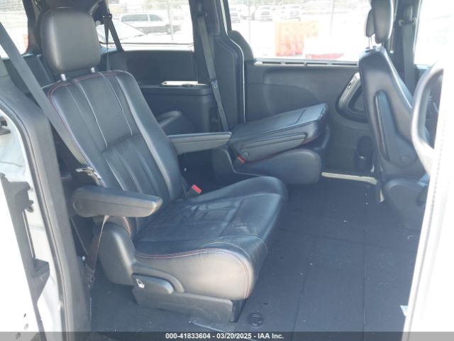 2C4RDGEGXJR254154 Dodge Grand Caravan Gt