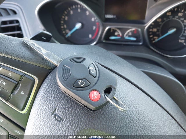 41833684 :رقم المزاد ، 1FMCU0GD5HUC09986 vin ، 2017 Ford Escape Se مزاد بيع