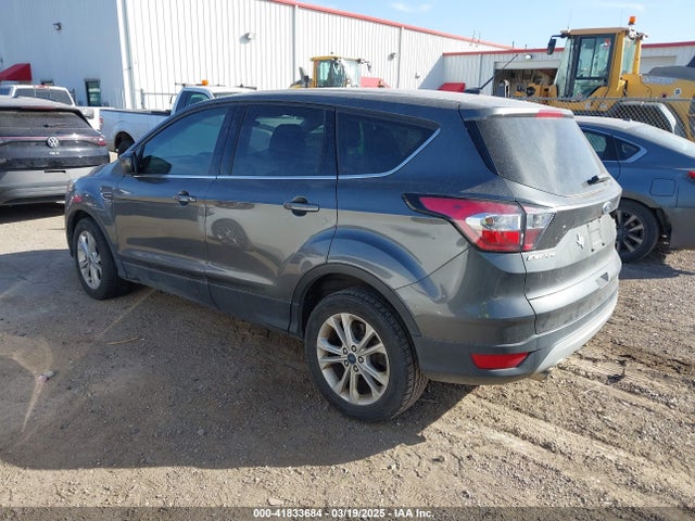 41833684 :رقم المزاد ، 1FMCU0GD5HUC09986 vin ، 2017 Ford Escape Se مزاد بيع