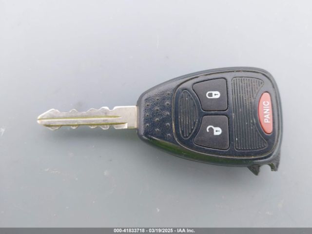 2005 CHRYSLER TOWN & COUNTRY 2C4GP44R85R192517 Photo 10