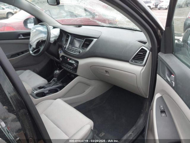 KM8J3CA27HU569425 Hyundai Tucson Value