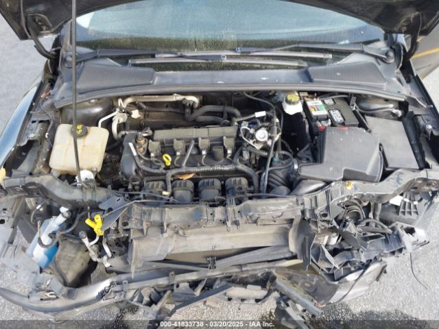 1FADP3E21JL269672 Ford FOCUS S