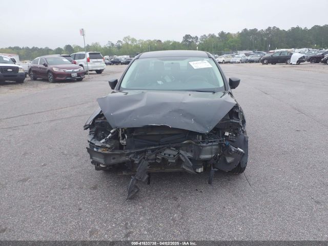 1FADP3E21JL269672 Ford FOCUS S