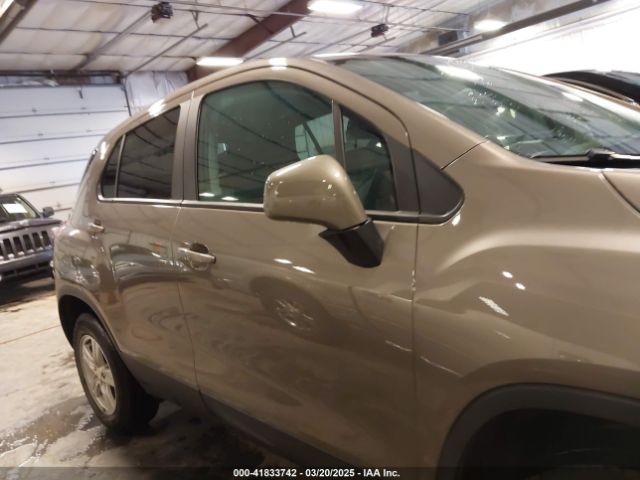 KL7CJNSM5NB509906 Chevrolet Trax Awd Ls