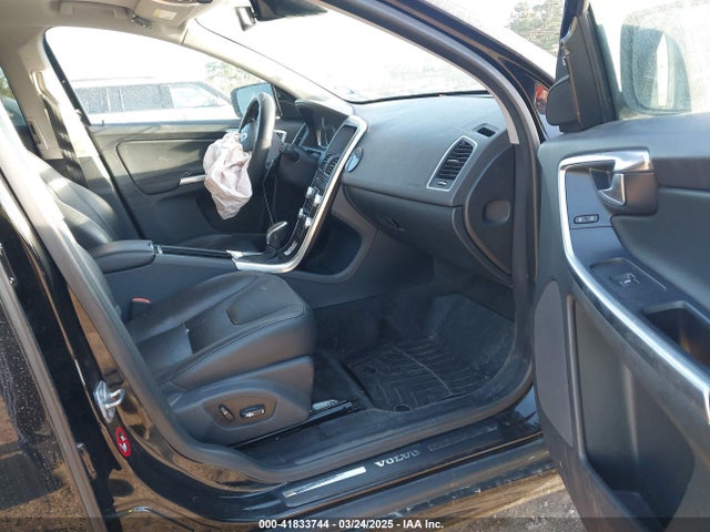 Volvo Xc60 T6 2015 YV4902RK3F2721804 Image 5