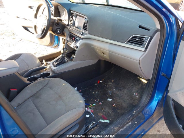 5NPD84LF6JH313818 Hyundai ELANTRA SEL