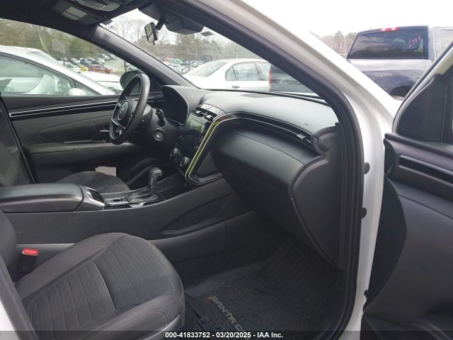 5NTJADAE4PH072174 Hyundai Santa Cruz Se