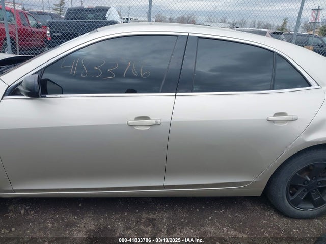 1G11A5SL0FF112351 Chevrolet Malibu 1fl